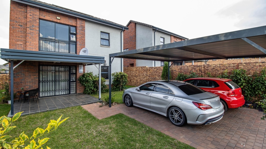 3 Bedroom Property for Sale in Cosmo City Gauteng