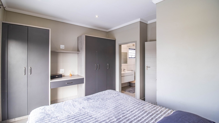 3 Bedroom Property for Sale in Cosmo City Gauteng