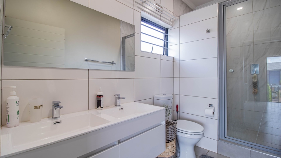 3 Bedroom Property for Sale in Cosmo City Gauteng