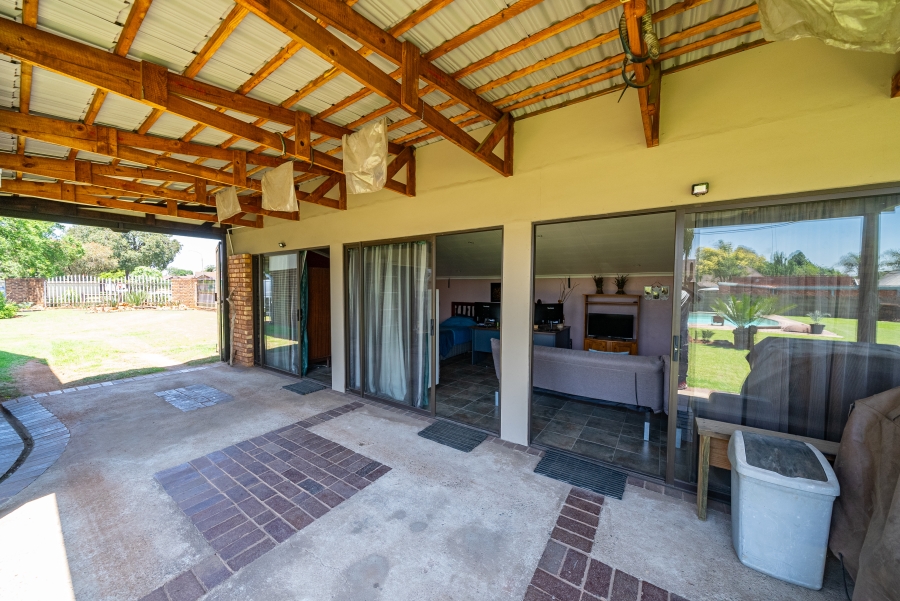 4 Bedroom Property for Sale in Parkrand Gauteng