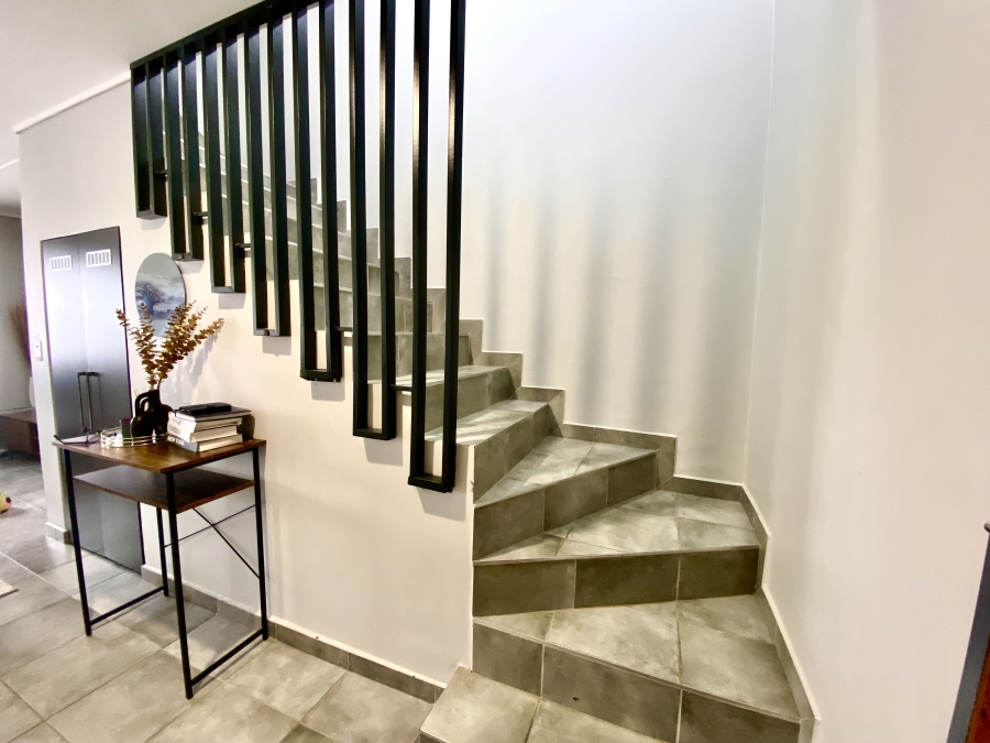 4 Bedroom Property for Sale in Lotus Gardens Gauteng