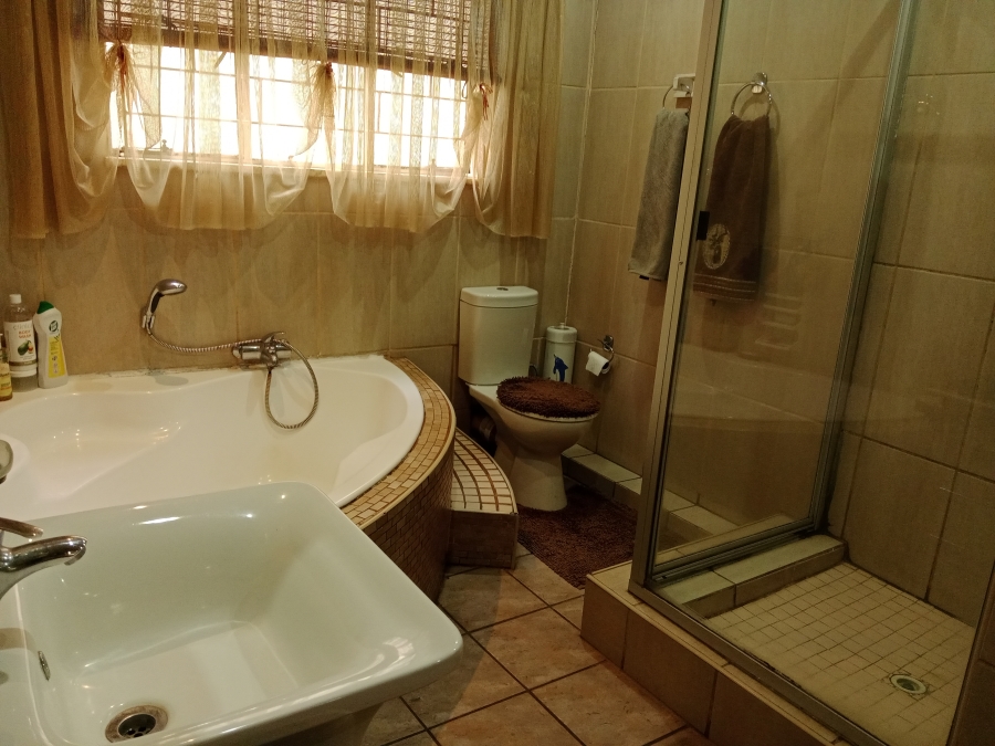 5 Bedroom Property for Sale in Alberton North Gauteng