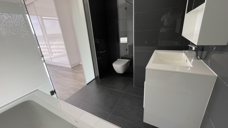 To Let 2 Bedroom Property for Rent in Rosebank Gauteng