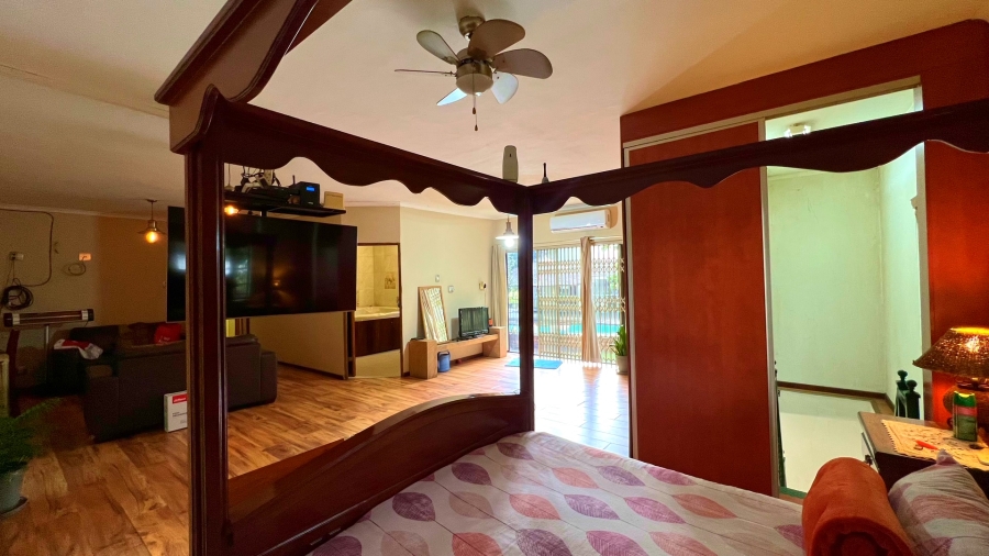 4 Bedroom Property for Sale in Walker Fruit Farms Gauteng