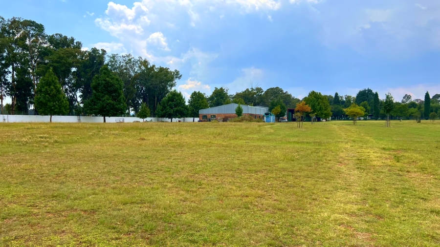 4 Bedroom Property for Sale in Walker Fruit Farms Gauteng