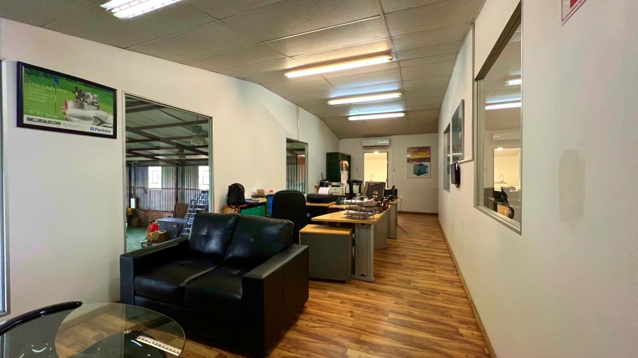 4 Bedroom Property for Sale in Walker Fruit Farms Gauteng