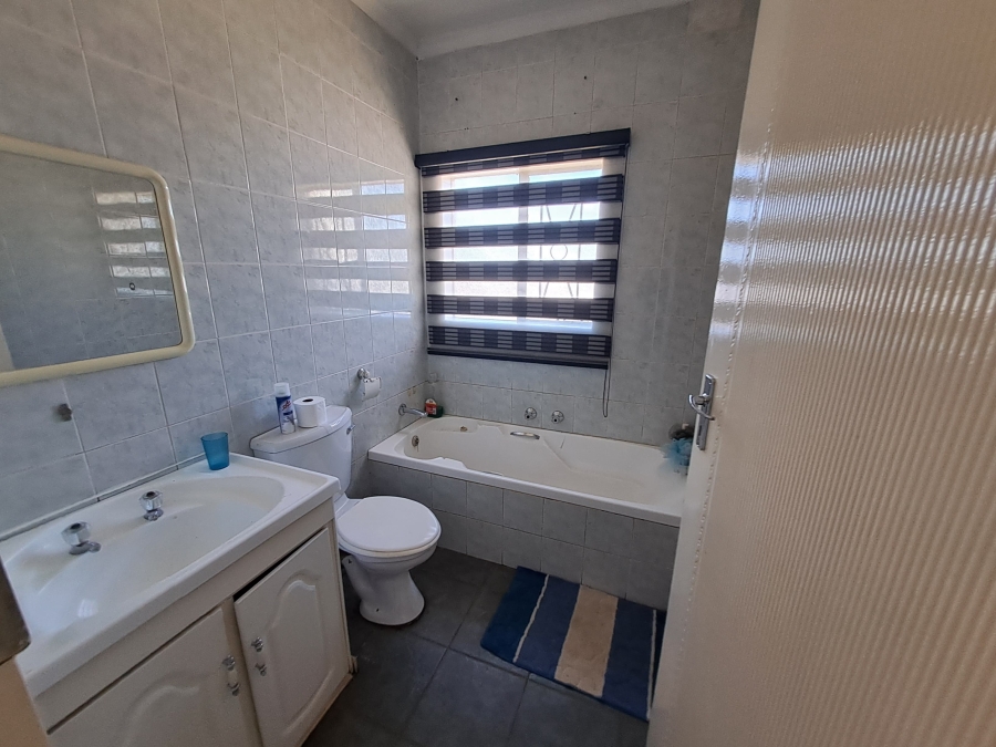 3 Bedroom Property for Sale in Jordaan Park Gauteng