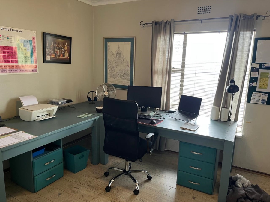 3 Bedroom Property for Sale in Illiondale Gauteng