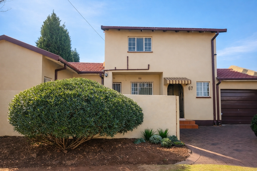 To Let 4 Bedroom Property for Rent in Witpoortjie Gauteng