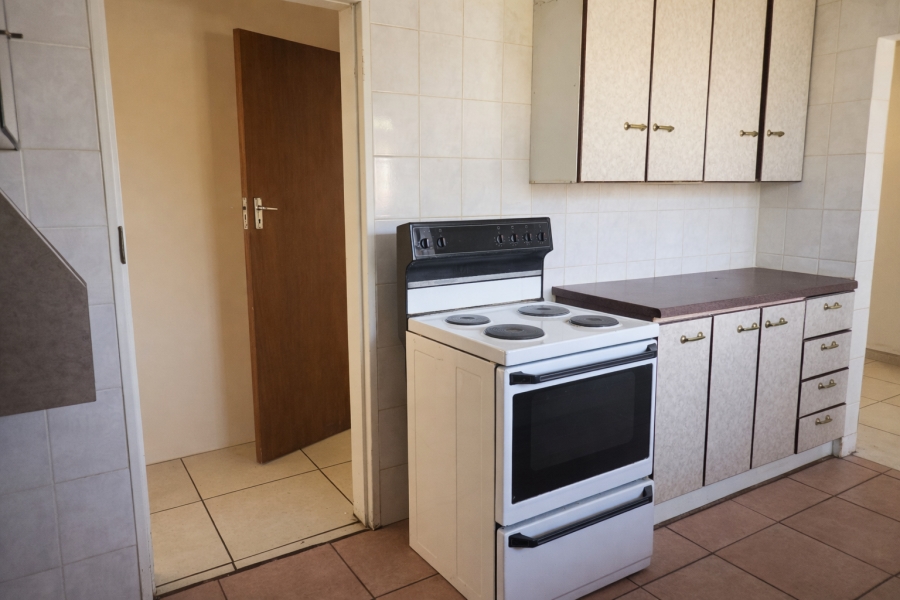 To Let 4 Bedroom Property for Rent in Witpoortjie Gauteng