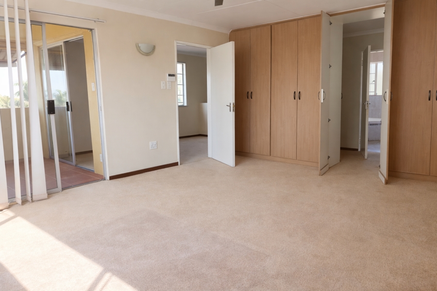 To Let 4 Bedroom Property for Rent in Witpoortjie Gauteng