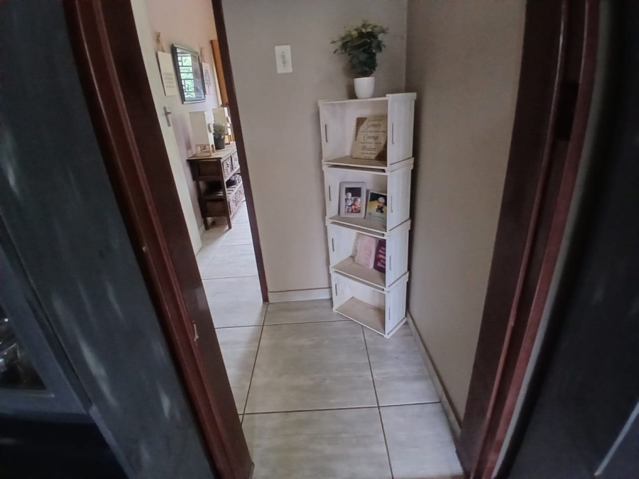4 Bedroom Property for Sale in Selcourt Gauteng