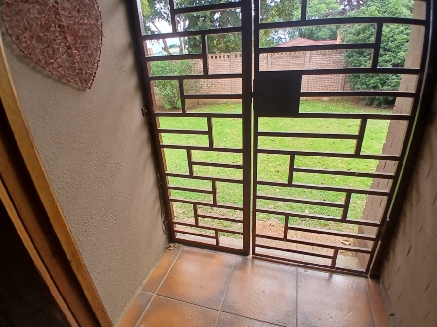 4 Bedroom Property for Sale in Selcourt Gauteng