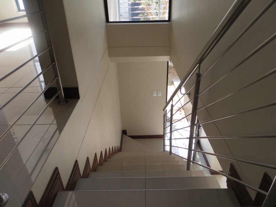 To Let 2 Bedroom Property for Rent in Menlo Park Gauteng