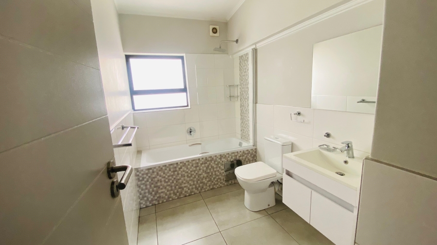 3 Bedroom Property for Sale in Glen Marais Gauteng