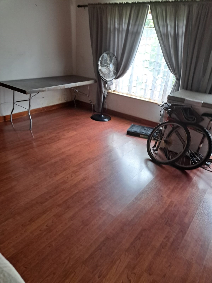 1 Bedroom Property for Sale in Rynoue Gauteng