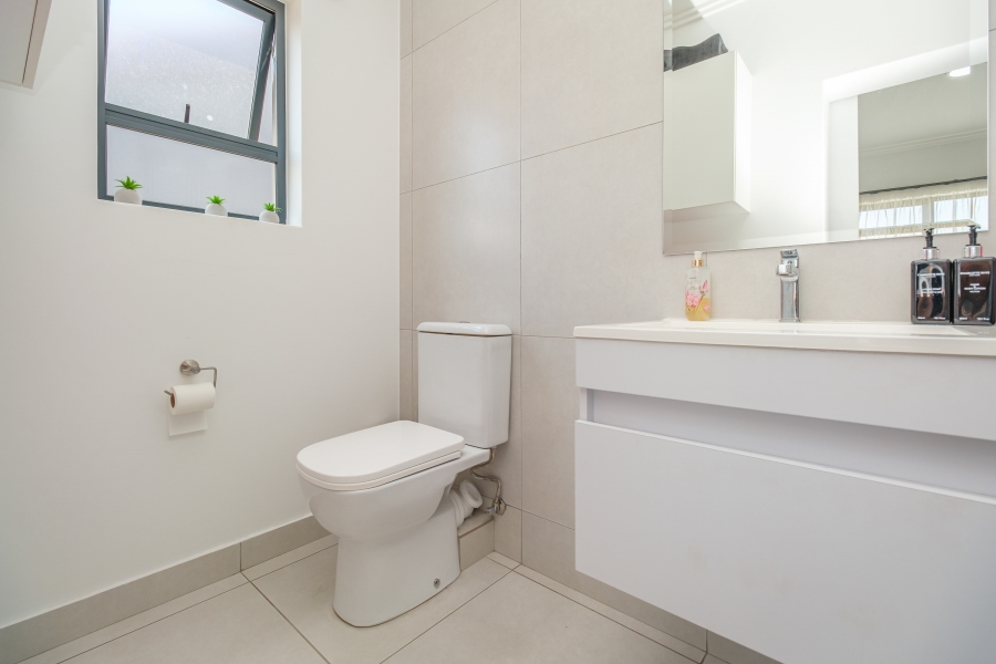 3 Bedroom Property for Sale in Beverley Gauteng