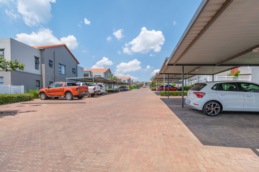 3 Bedroom Property for Sale in Beverley Gauteng