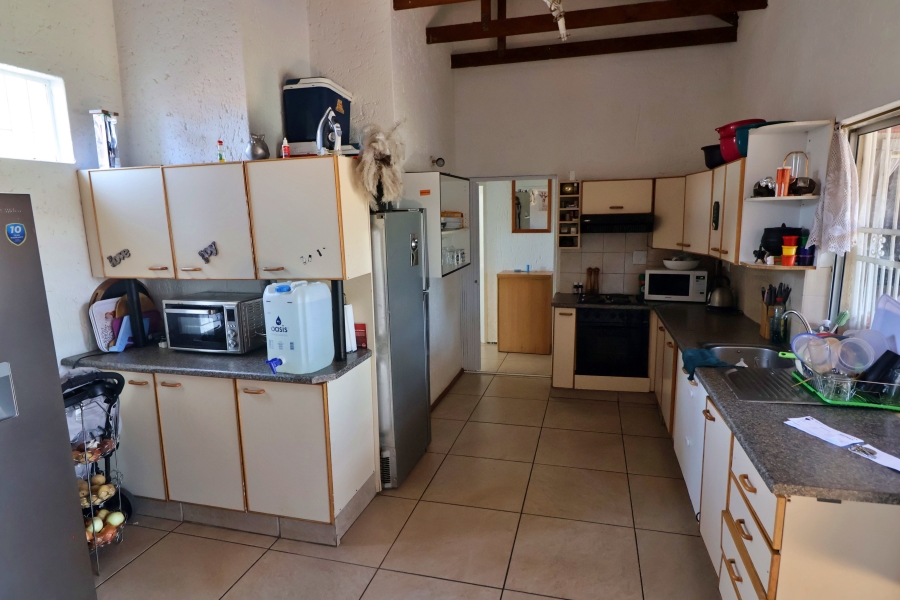 3 Bedroom Property for Sale in Birchleigh North Gauteng