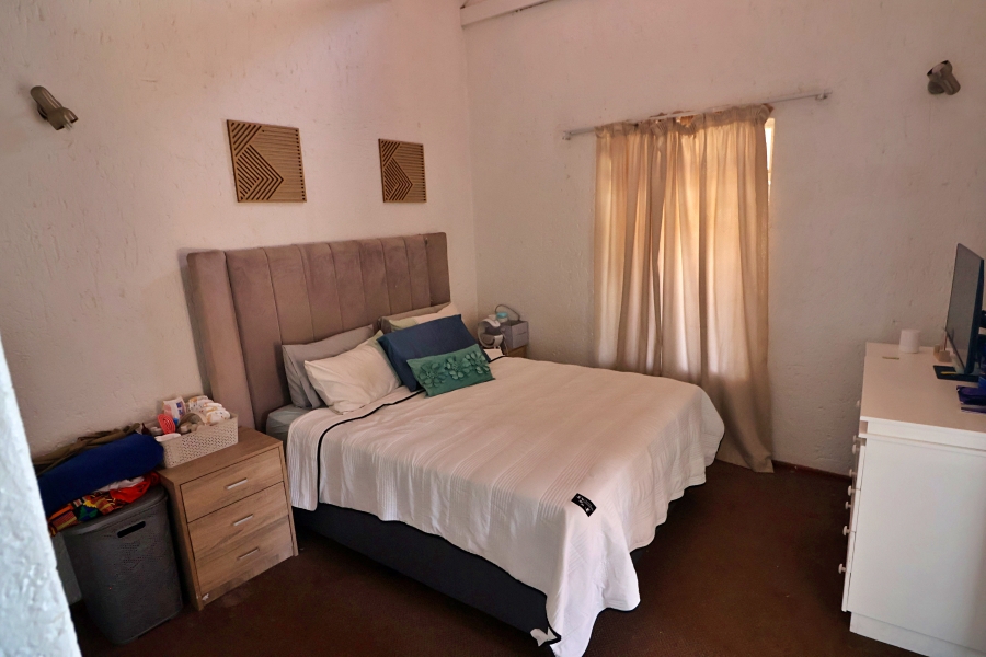 3 Bedroom Property for Sale in Birchleigh North Gauteng