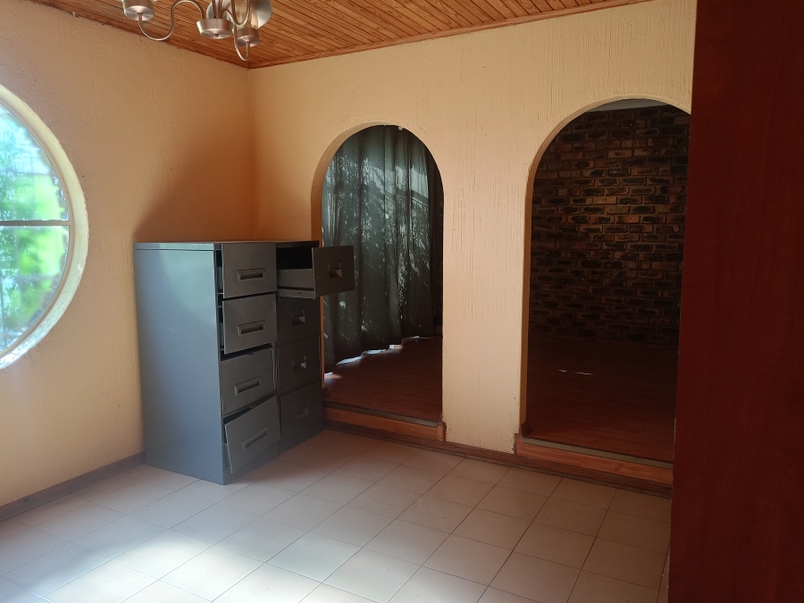 3 Bedroom Property for Sale in Falcon Ridge Gauteng