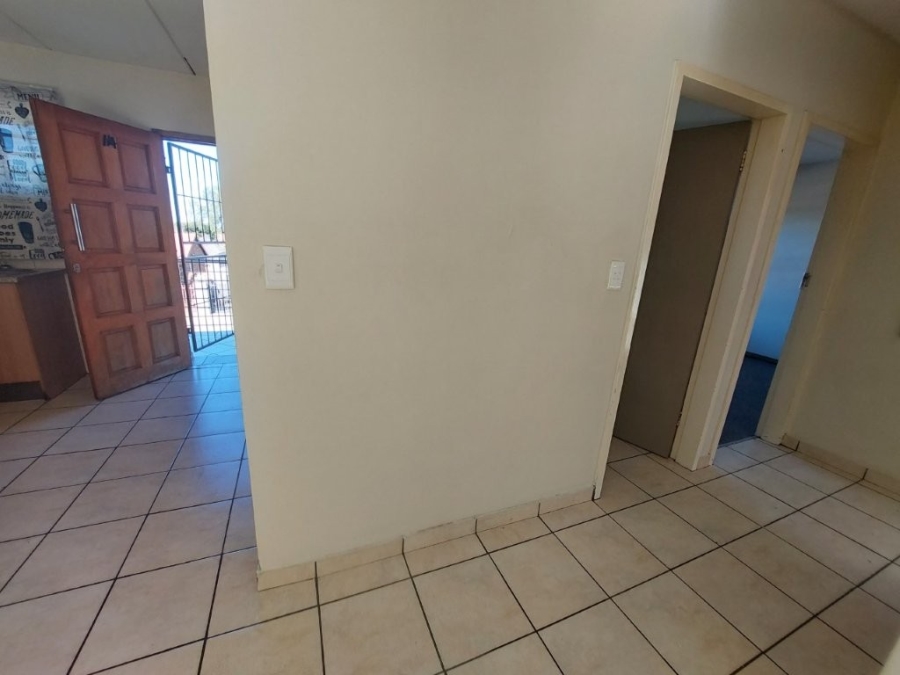 2 Bedroom Property for Sale in Vanderbijlpark SE 4 Gauteng
