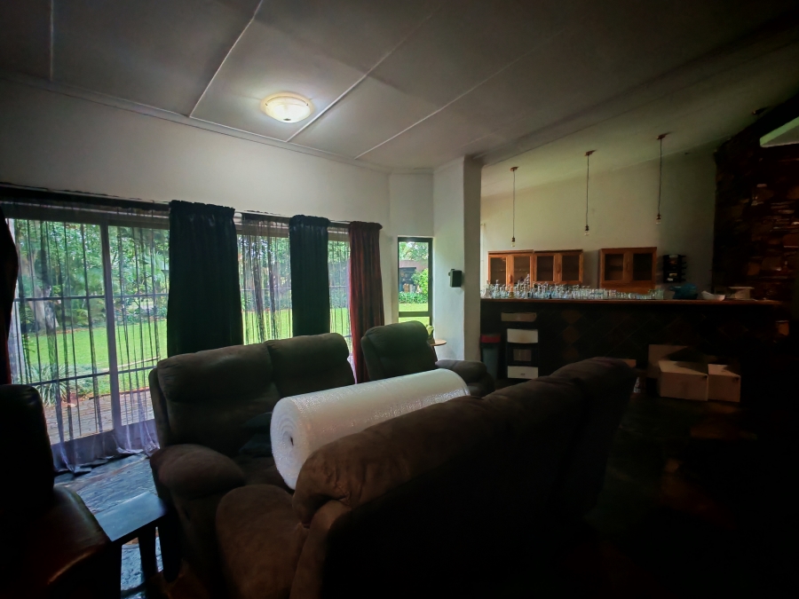 To Let 4 Bedroom Property for Rent in Patryshoek A H Gauteng