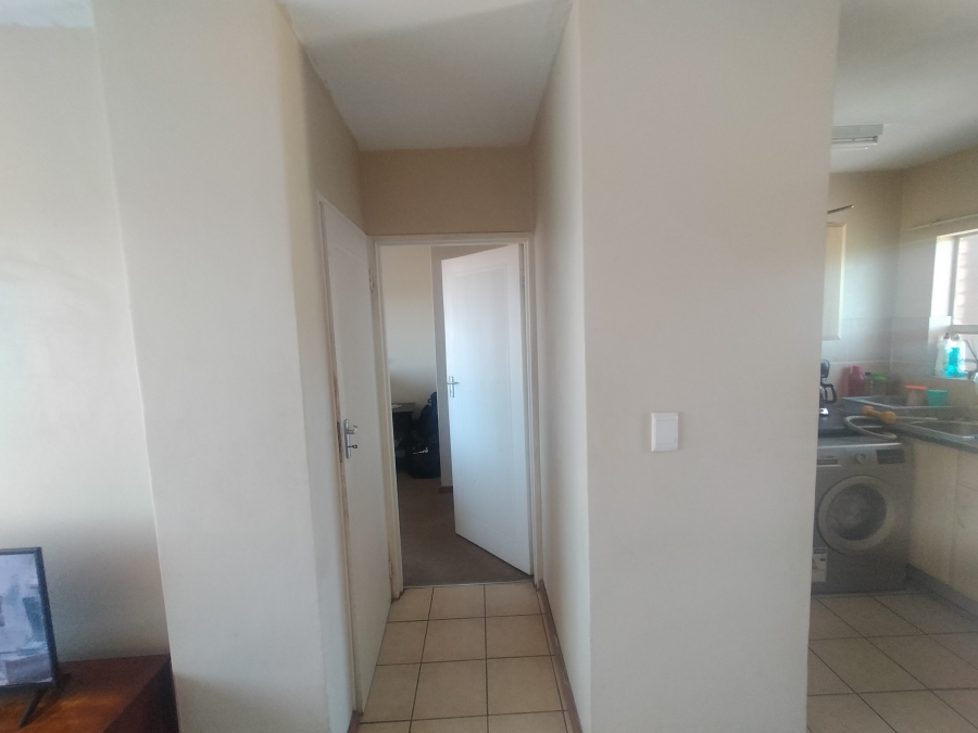 1 Bedroom Property for Sale in Karenpark Gauteng