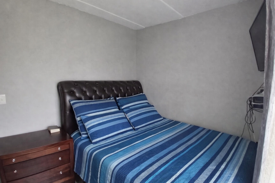 2 Bedroom Property for Sale in Parkrand Gauteng