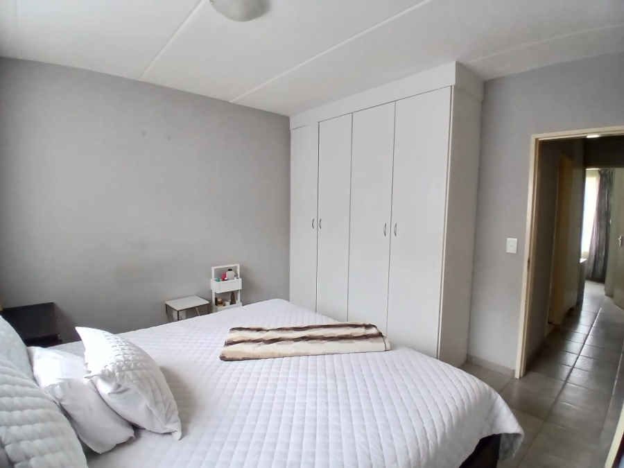 2 Bedroom Property for Sale in Parkrand Gauteng