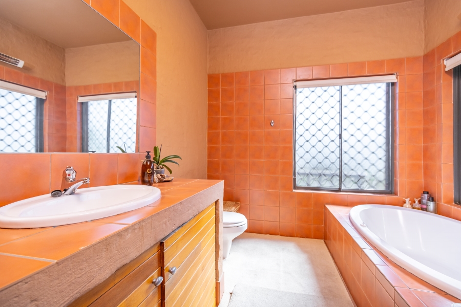 4 Bedroom Property for Sale in Chartwell Gauteng