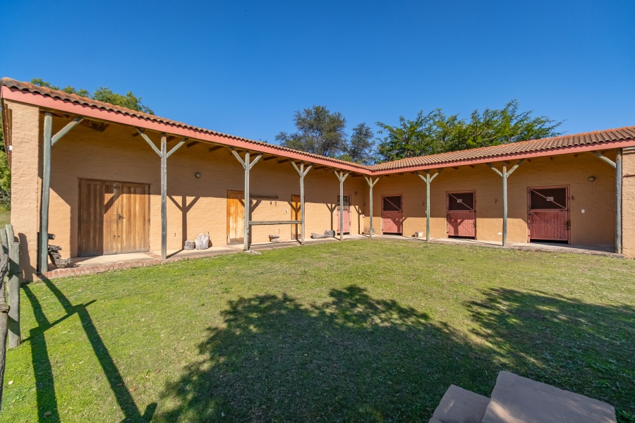 4 Bedroom Property for Sale in Chartwell Gauteng