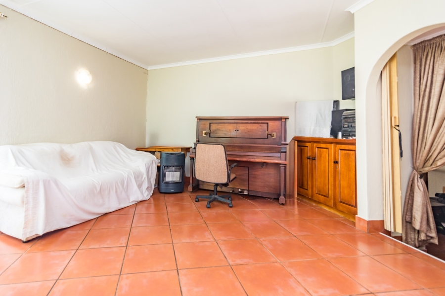 3 Bedroom Property for Sale in Kloofendal Gauteng