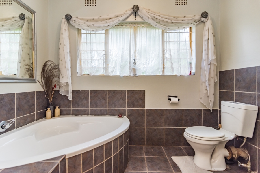 3 Bedroom Property for Sale in Kloofendal Gauteng