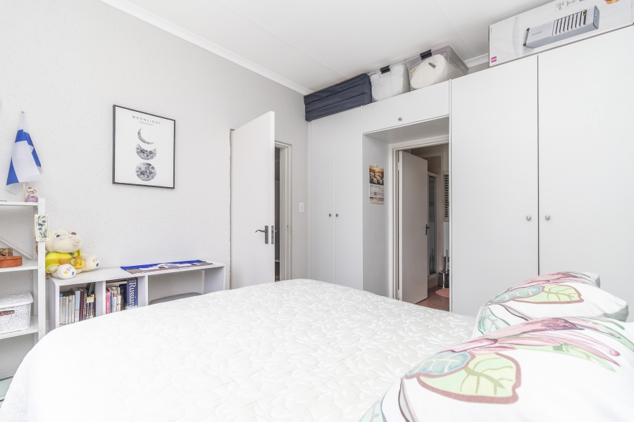 1 Bedroom Property for Sale in Paulshof Gauteng