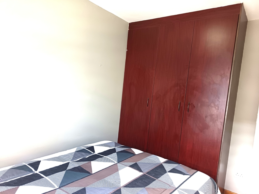 2 Bedroom Property for Sale in Denneoord Gauteng