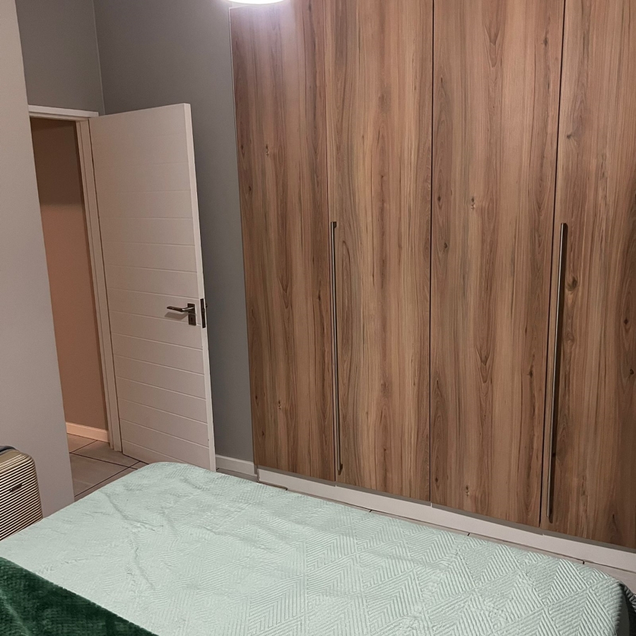 To Let 2 Bedroom Property for Rent in Waterfall Gauteng