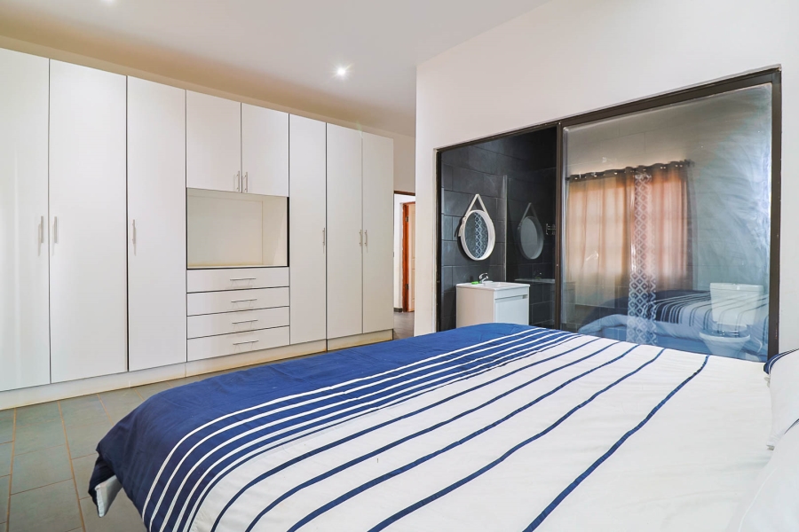 3 Bedroom Property for Sale in Tedderfield A H Gauteng