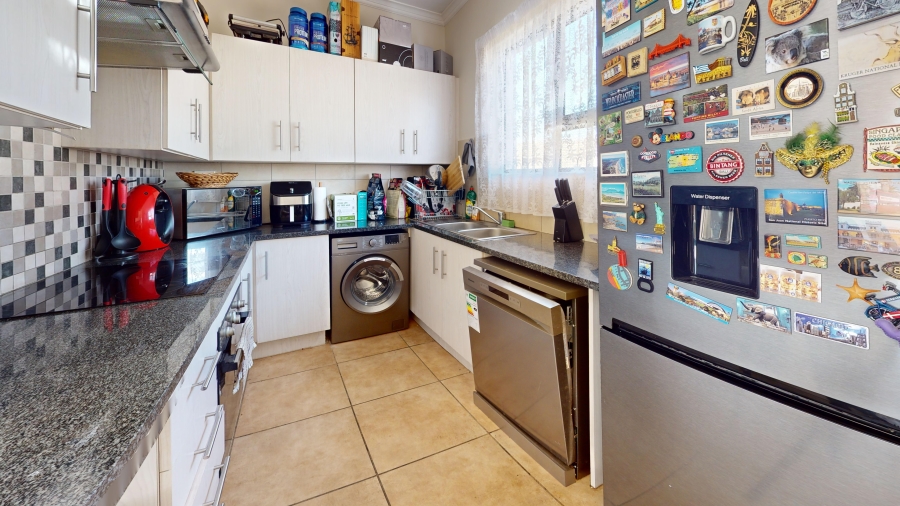 2 Bedroom Property for Sale in Beyers Park Gauteng