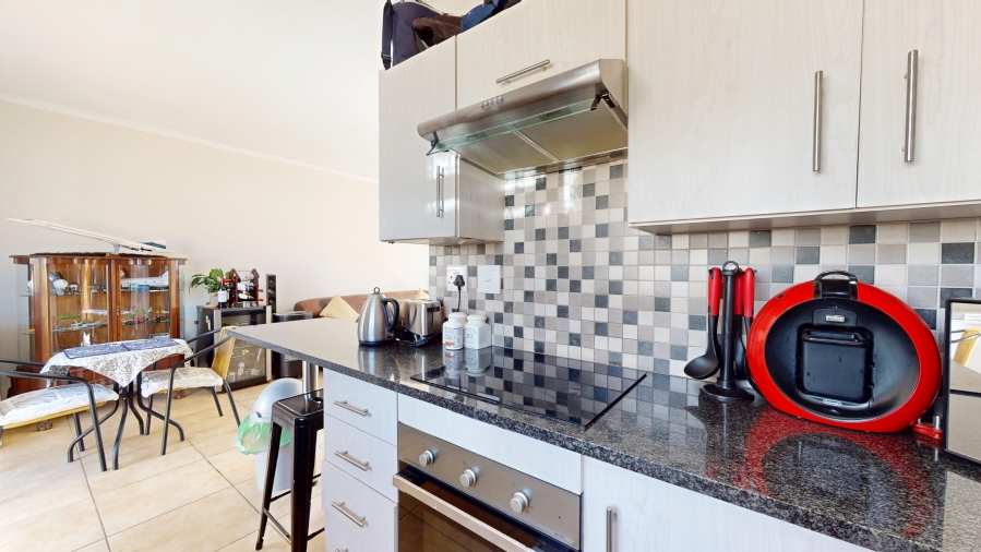 2 Bedroom Property for Sale in Beyers Park Gauteng