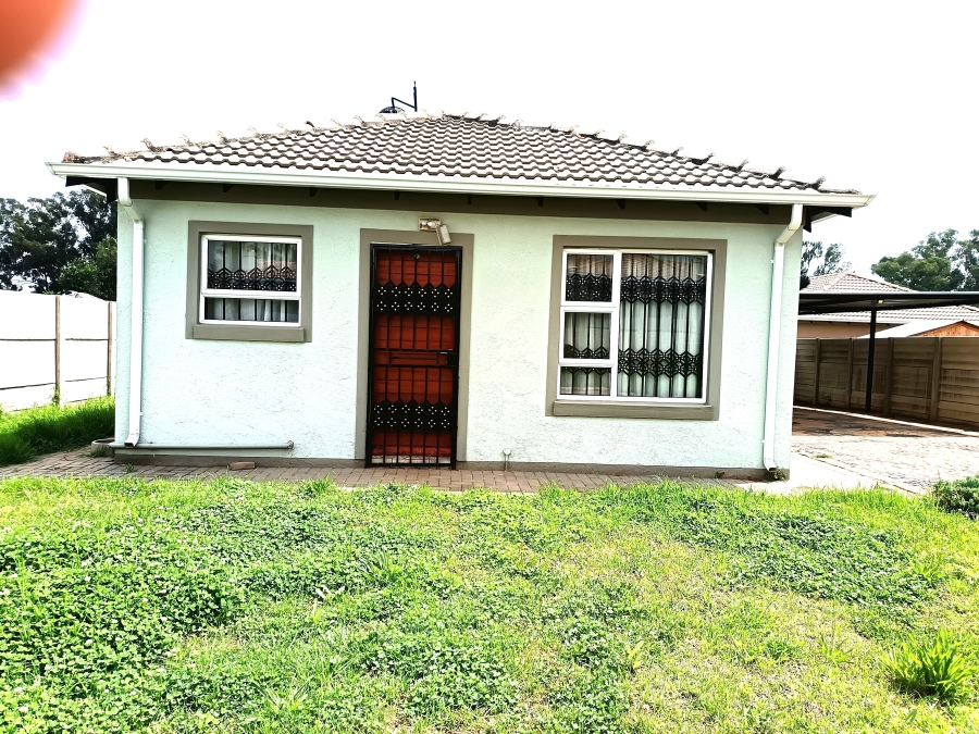 2 Bedroom Property for Sale in Brenthurst Gauteng