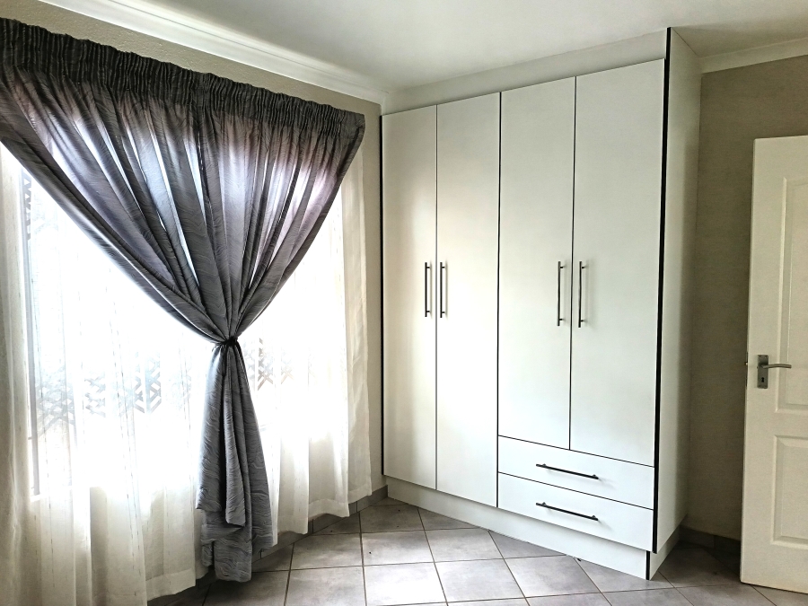 2 Bedroom Property for Sale in Brenthurst Gauteng