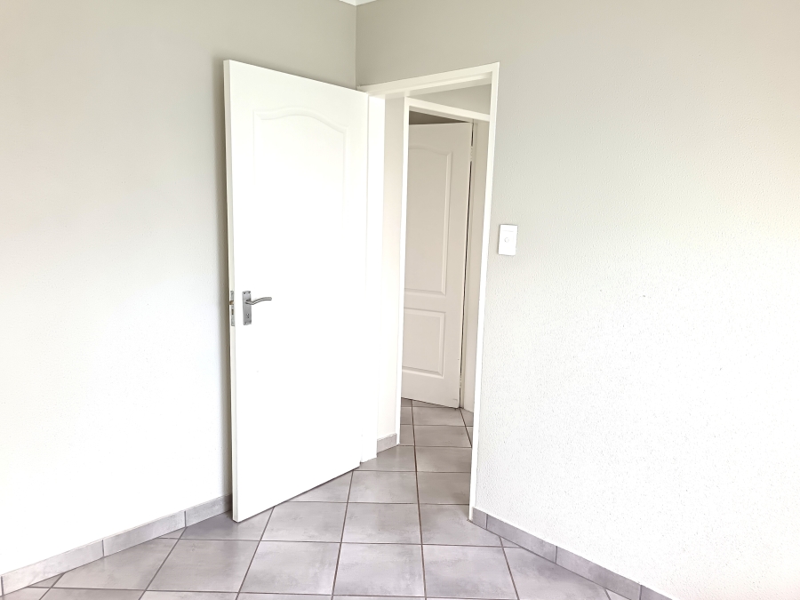 2 Bedroom Property for Sale in Brenthurst Gauteng