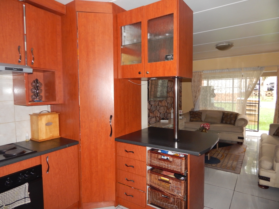 3 Bedroom Property for Sale in Birchleigh Gauteng