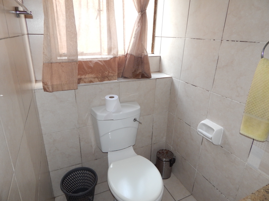 3 Bedroom Property for Sale in Birchleigh Gauteng