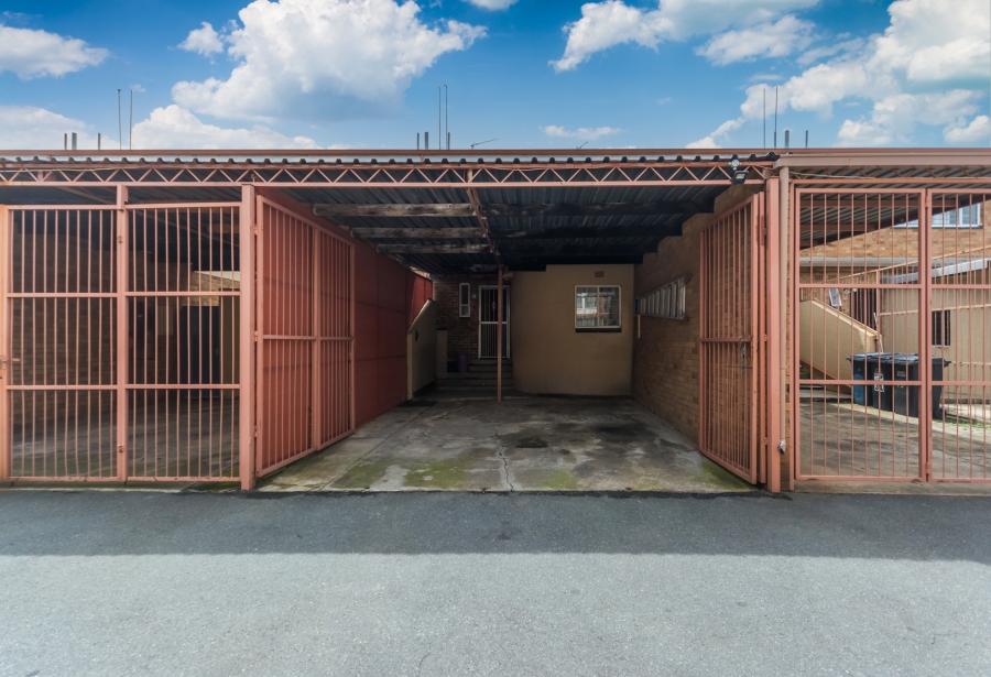 3 Bedroom Property for Sale in Krugersdorp North Gauteng