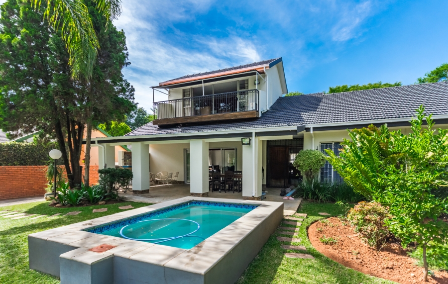 6 Bedroom Property for Sale in Lyttelton Manor Gauteng