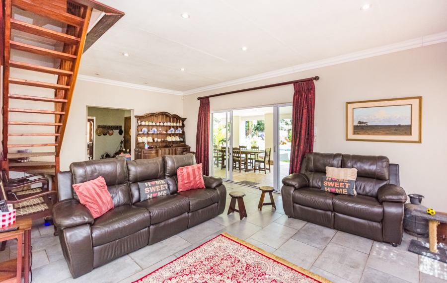 6 Bedroom Property for Sale in Lyttelton Manor Gauteng