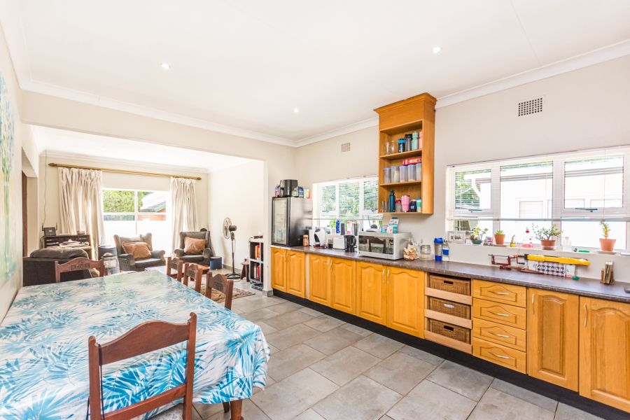 6 Bedroom Property for Sale in Lyttelton Manor Gauteng