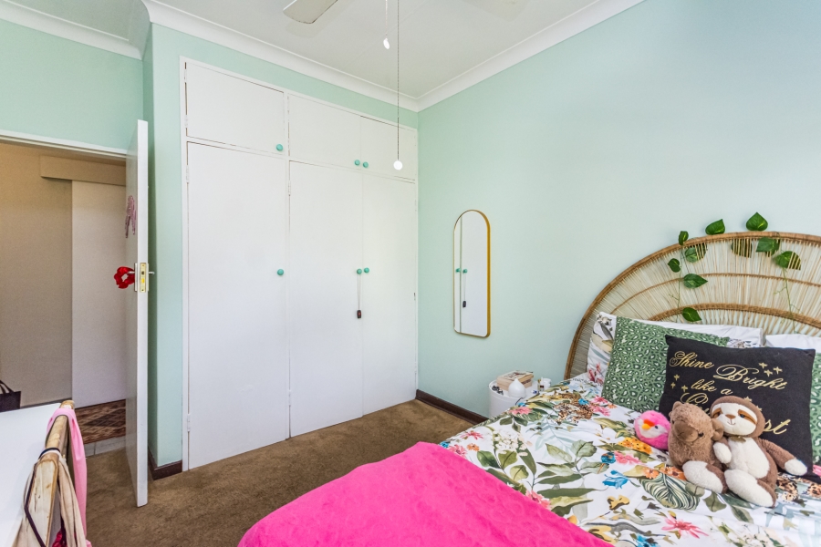 6 Bedroom Property for Sale in Lyttelton Manor Gauteng